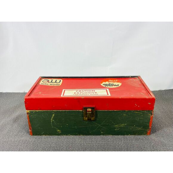 Vintage Handmade Tool Box - Picture 1 of 11